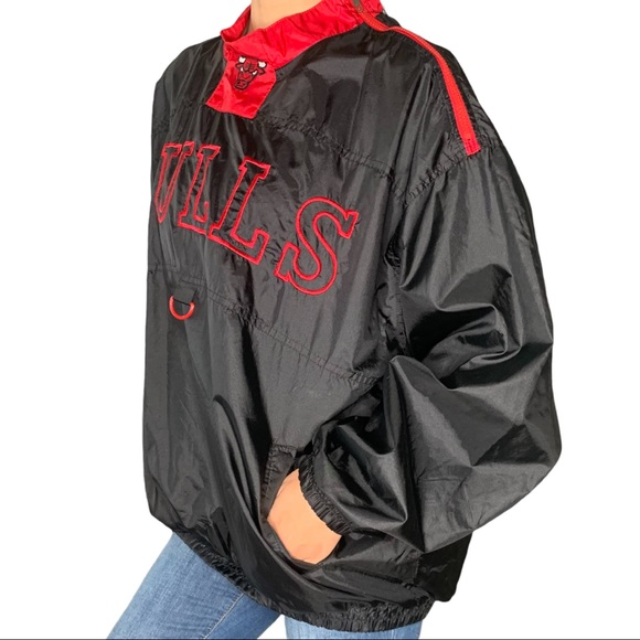 Vintage 90s Fans Gear Chicago Bulls Windbreaker - Picture 5 of 5